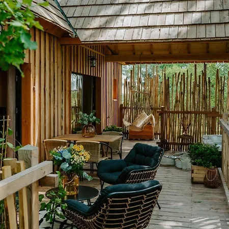 Lodge Les Girondines-lodges & Martillac