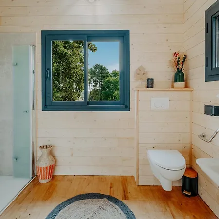 Les Girondines-lodges & Lodge