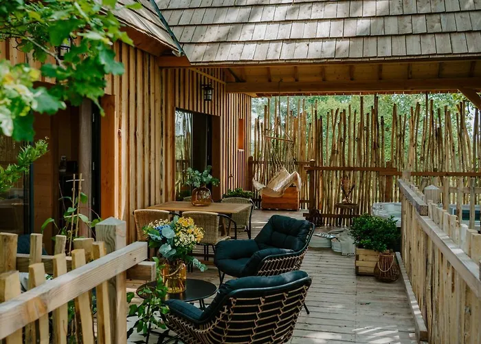 Lodge Les Girondines-lodges & Martillac