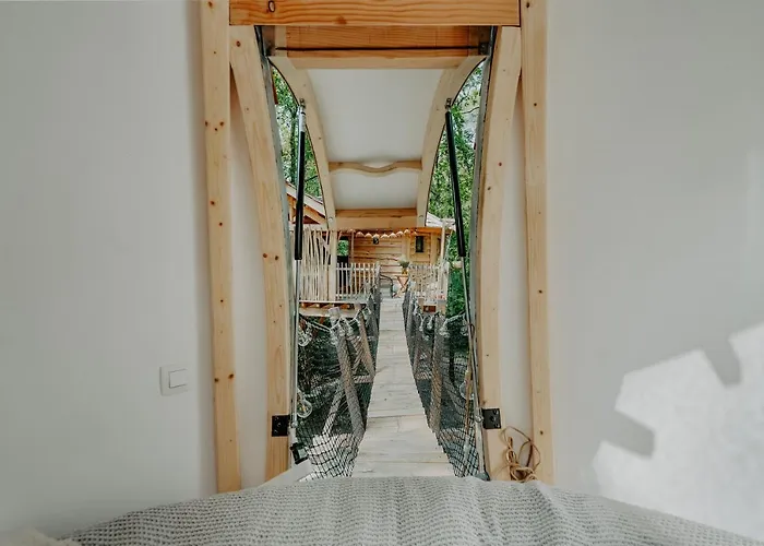 Les Girondines-lodges & Lodge