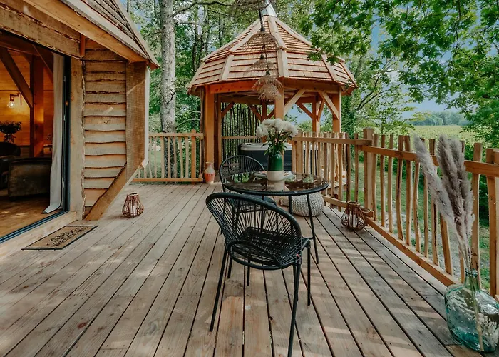 Les Girondines-lodges &