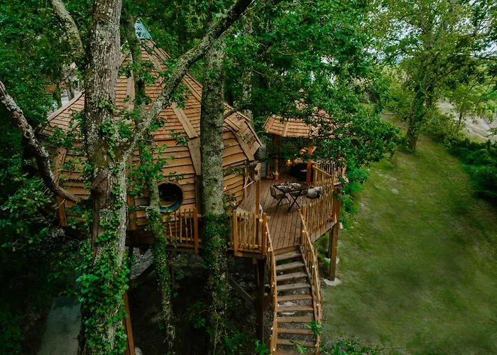 بيت خشبي Les Girondines-lodges & مارتيلاك