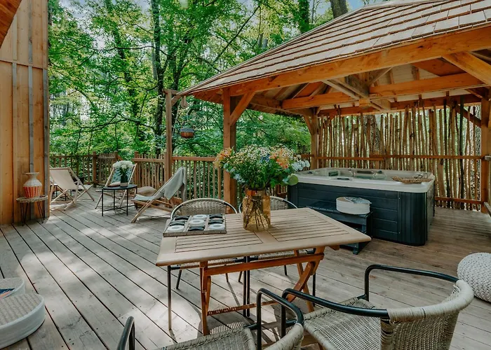 بيت خشبي Les Girondines-lodges & مارتيلاك